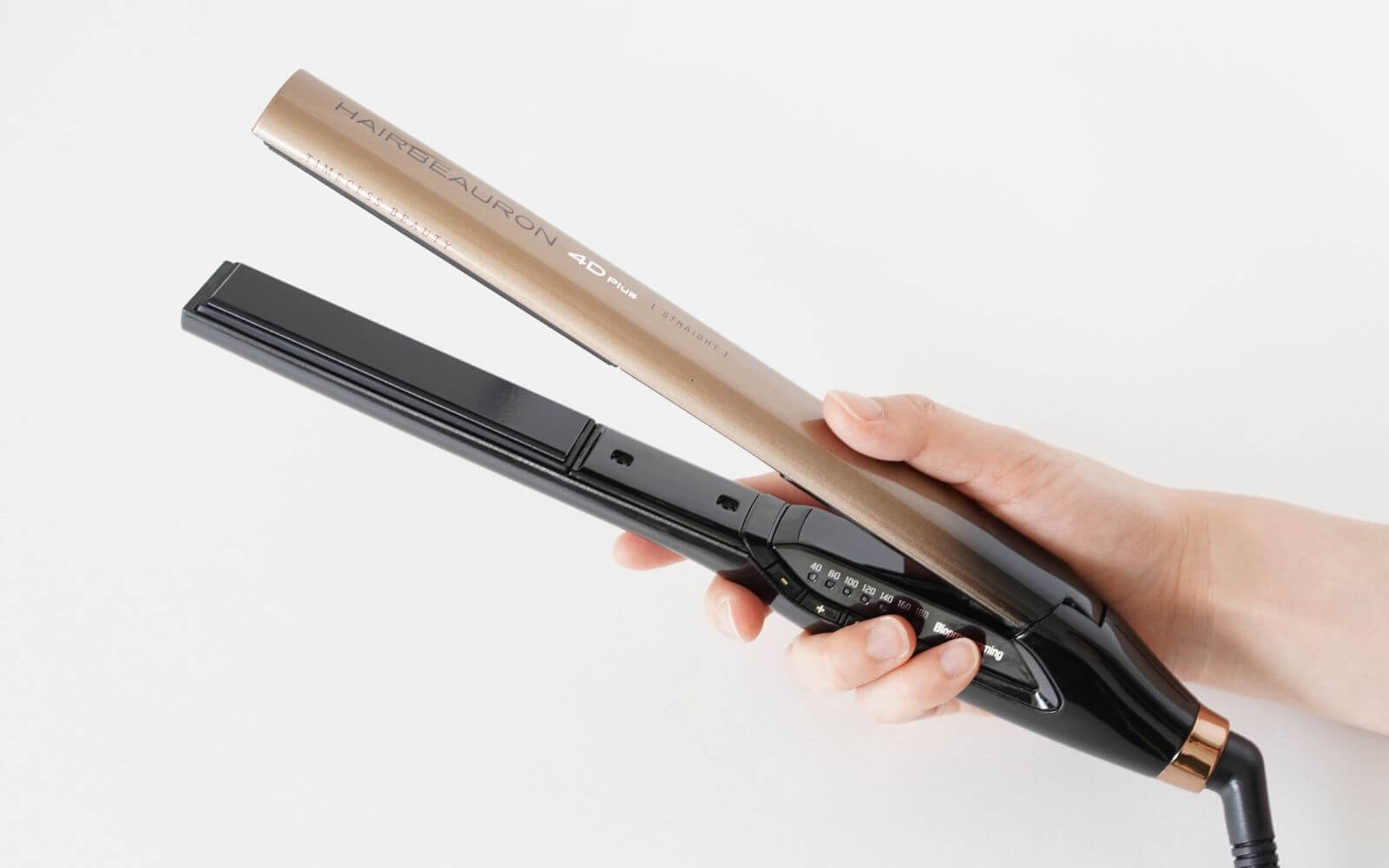 ヘアビューロン 4D Plus ストレートを実際に使って効果検証レビュー